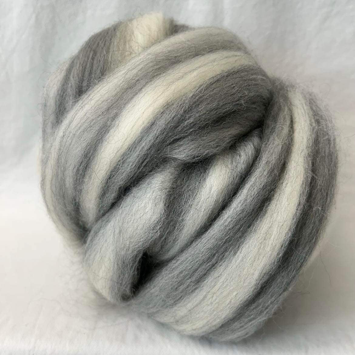 Merino Natural 50/50~Undyed Section~5.25 Oz