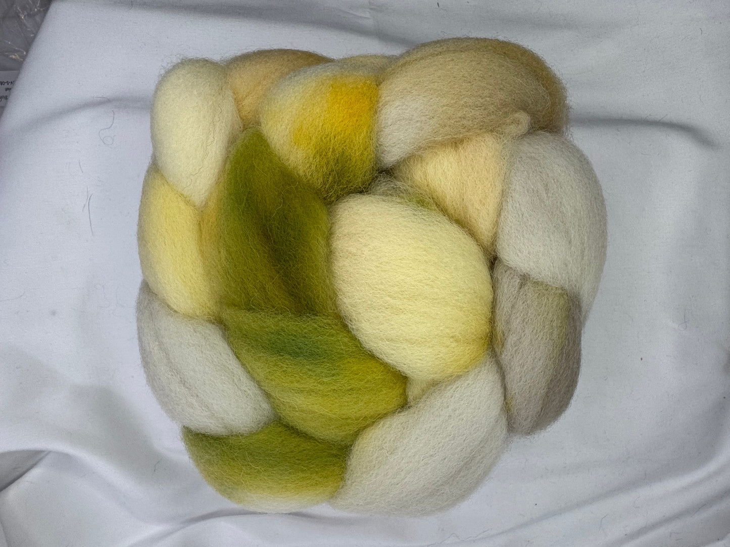 Cheviot~~Superwash~(SWCHEV-08)~4 oz Braid