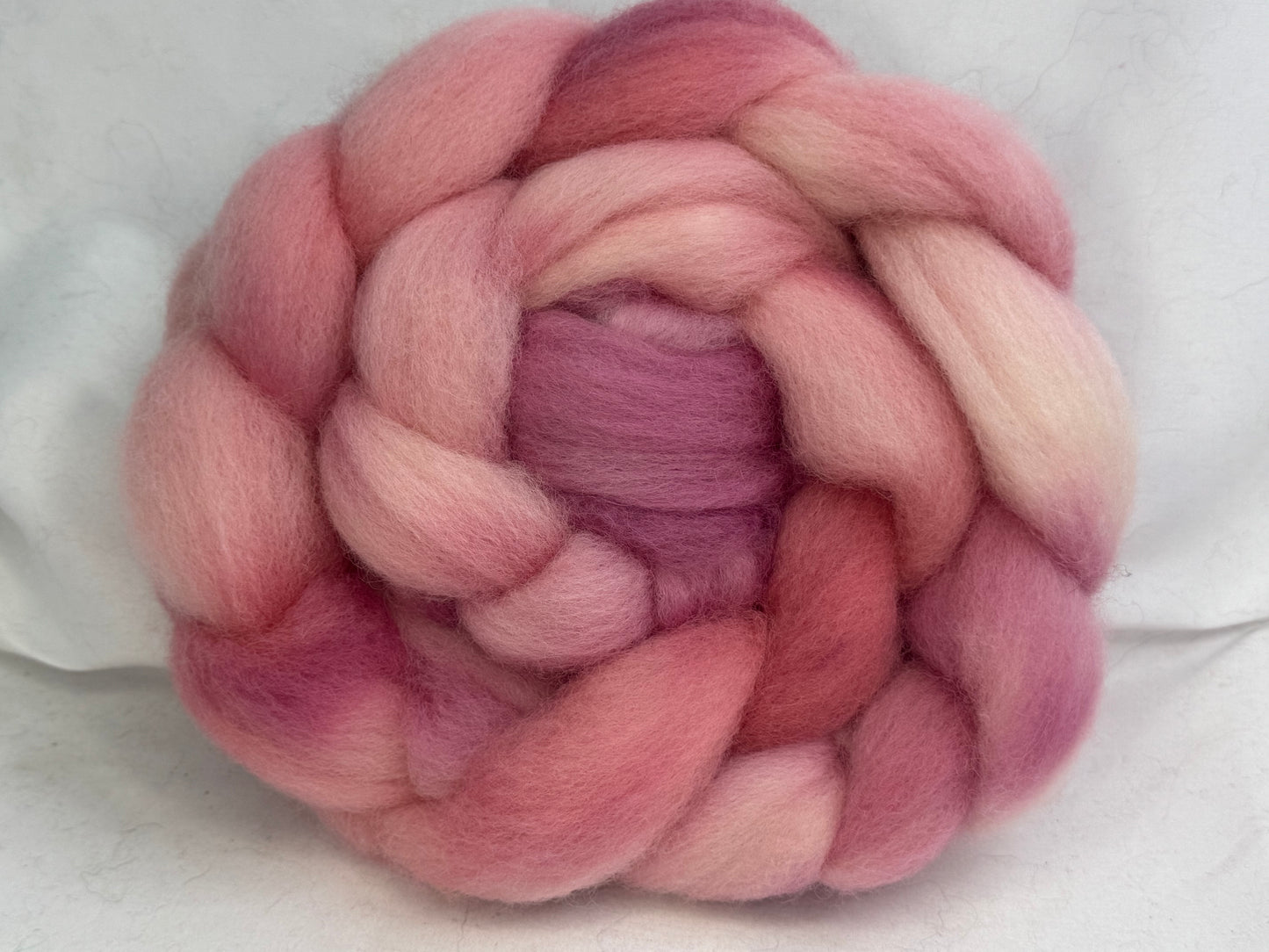 Perendale~(PERE-S-37)~Hand Dyed~4 oz Braid