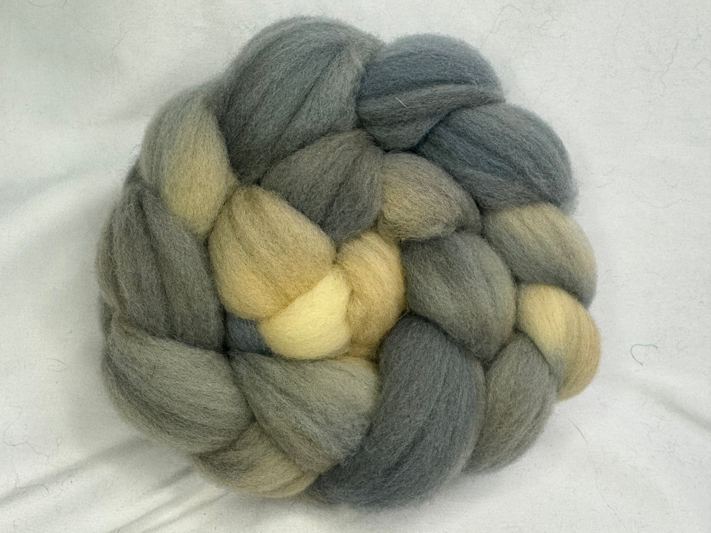 Cheviot Cross Wool Hand Dyed 4 oz Braid~USA Farm Blend(L56-S-14)