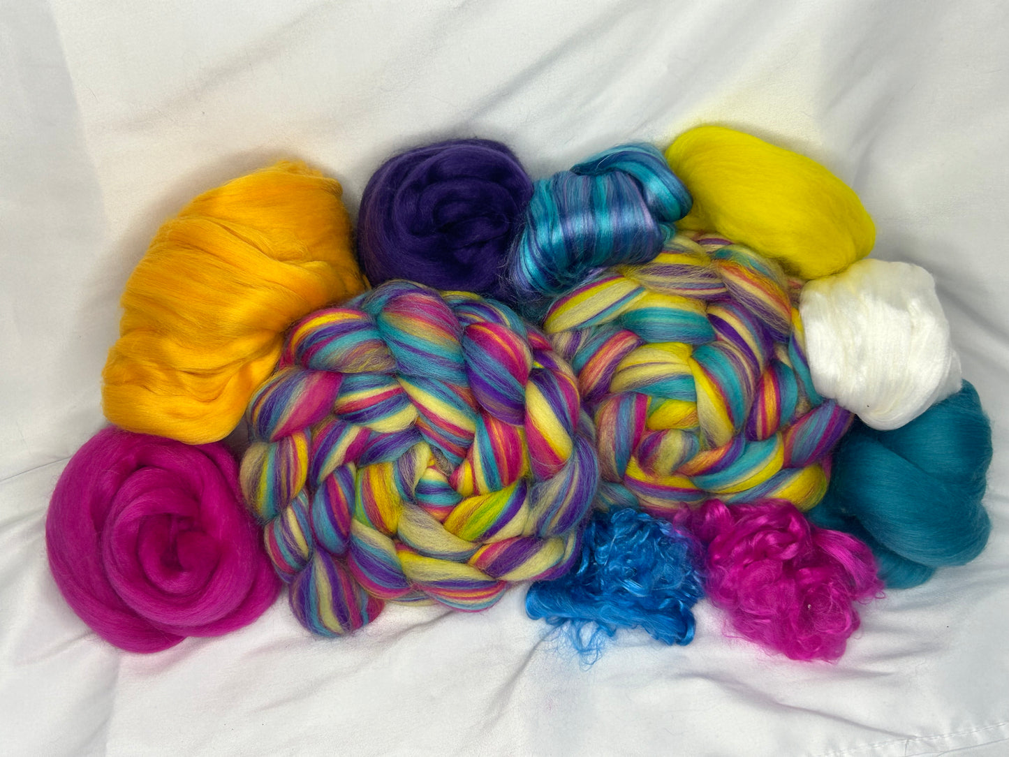 Luau Dreamin~Spinning Kit~12 oz Total Weight~Project Bag (LD-01-SK)