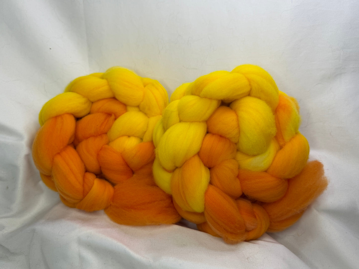 Targhee Wool Top~Double Braid Set~Hand Dyed 4 oz Braid~(TG-D-07)