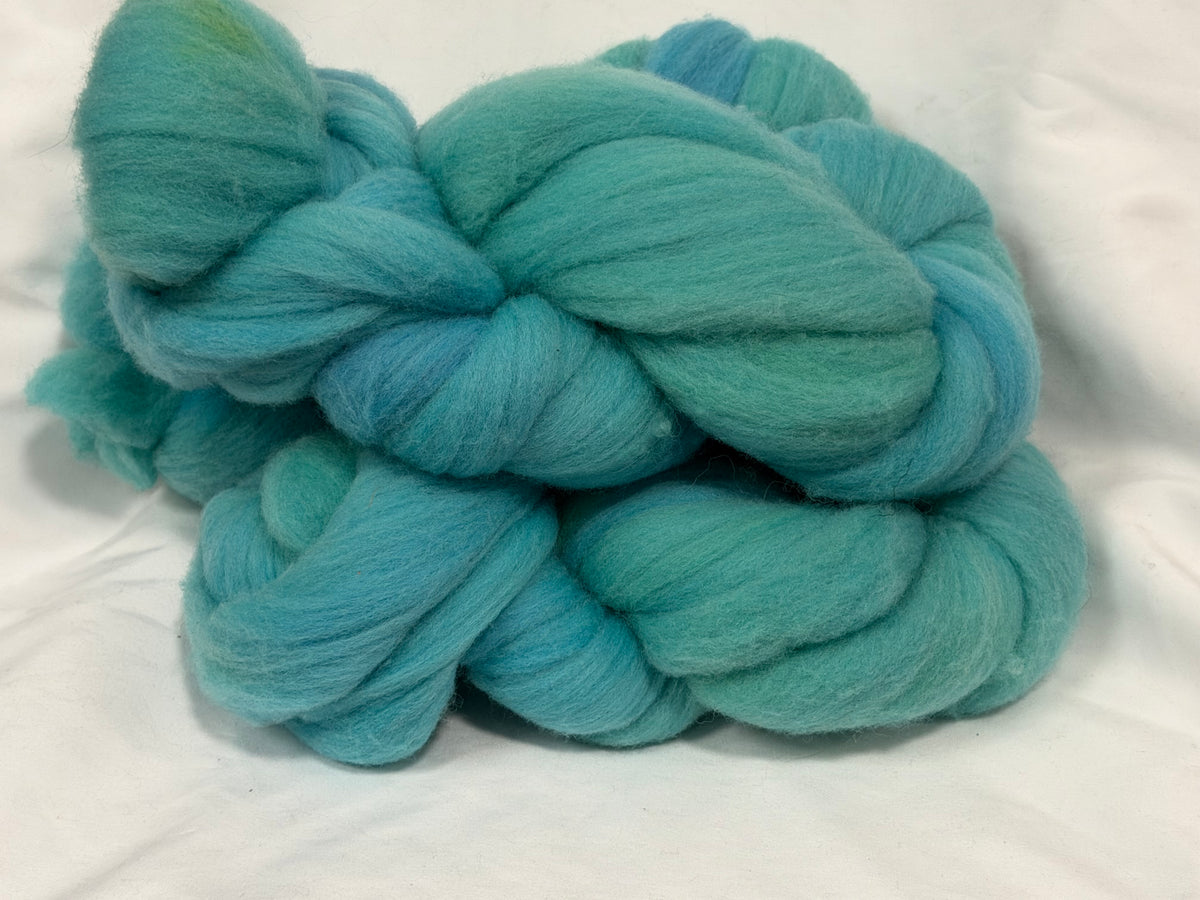 Cheviot Cross Wool Hand Dyed 4 oz Braid~USA Farm Blend(L58)