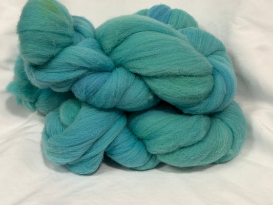 Cheviot Cross Wool Hand Dyed 4 oz Braid~USA Farm Blend(L58)