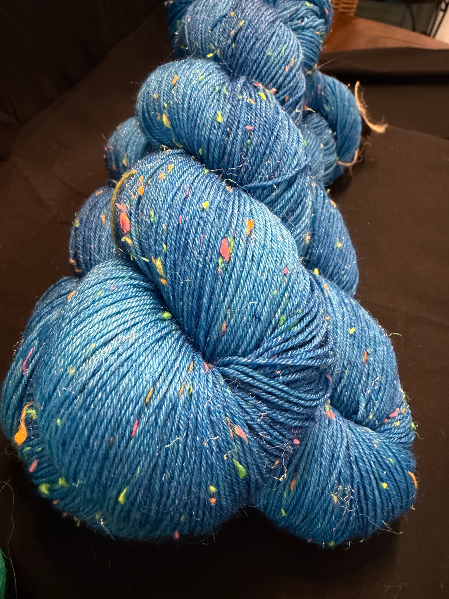 Electric Blue~Voltage Sparkle~80/10/10~Superwash Merino, Donegal Nep & Stellina Sparkle