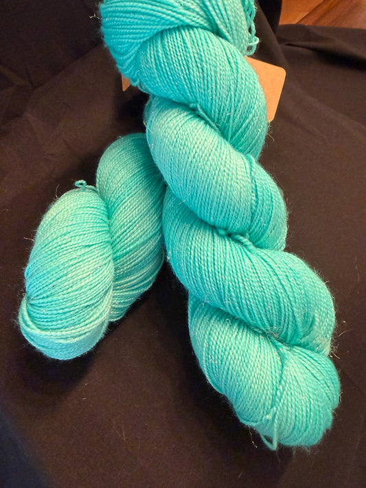 Aqua Love~KK's Sparkle Sock~75/15/10~Superwash Merino Nylon & Stellina