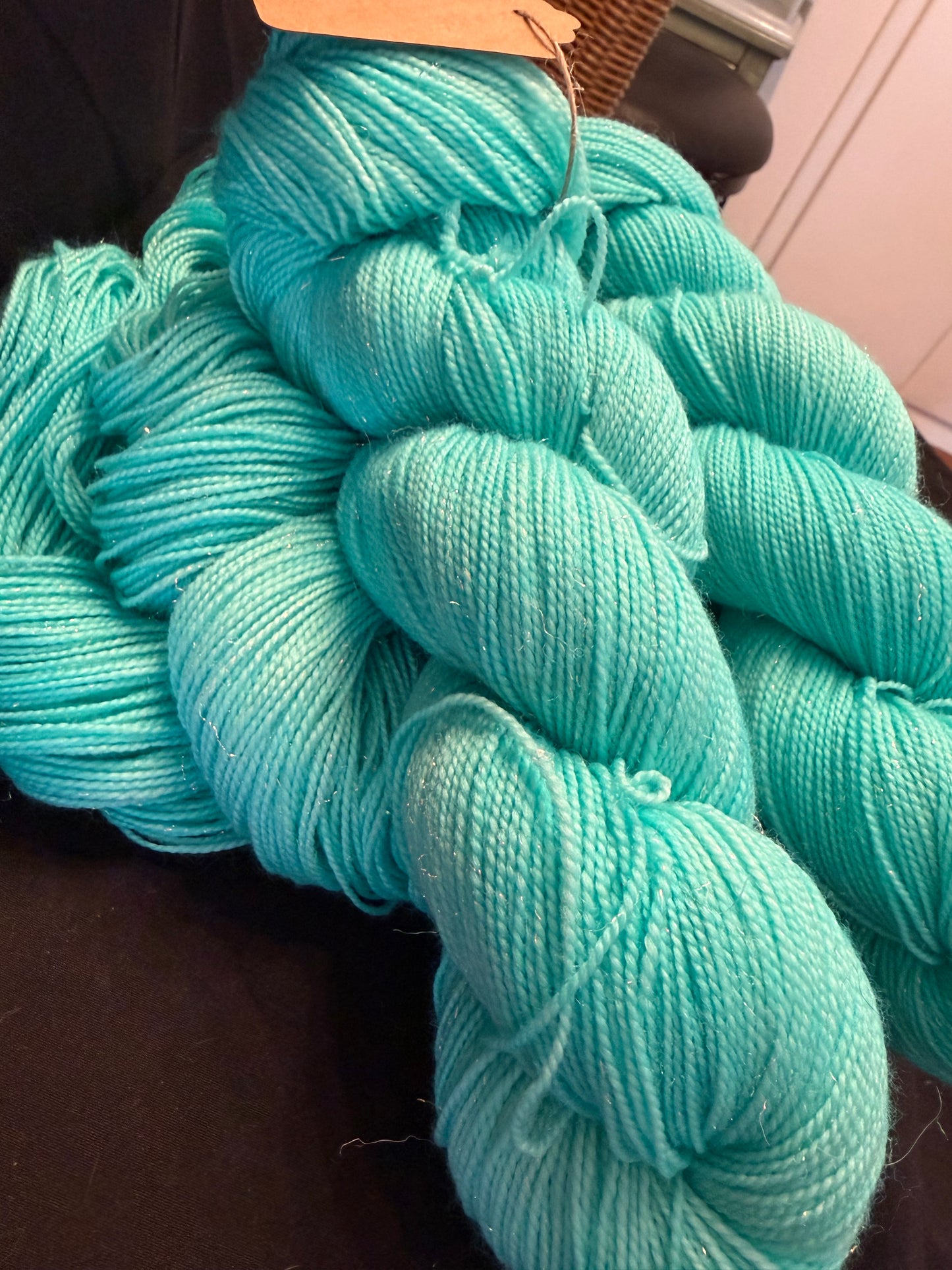 Aqua Love~KK's Sparkle Sock~75/15/10~Superwash Merino Nylon & Stellina