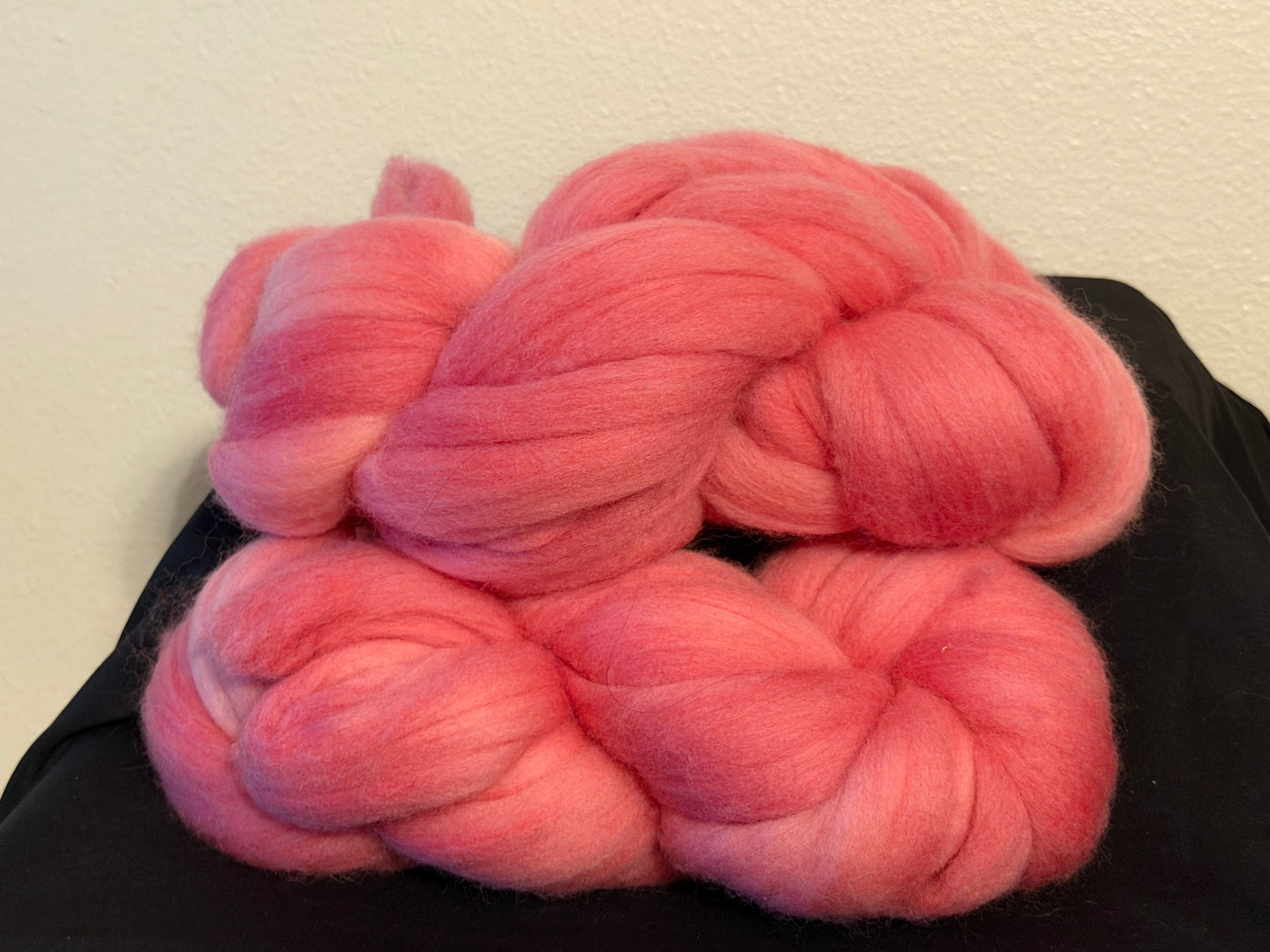Punta Arenas~(PUN-S-26)~4 oz Fiber Hank~Hand Dyed
