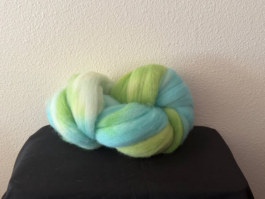 Falkland~(FAL-S-16)~ Hand Dyed 4 oz Braid