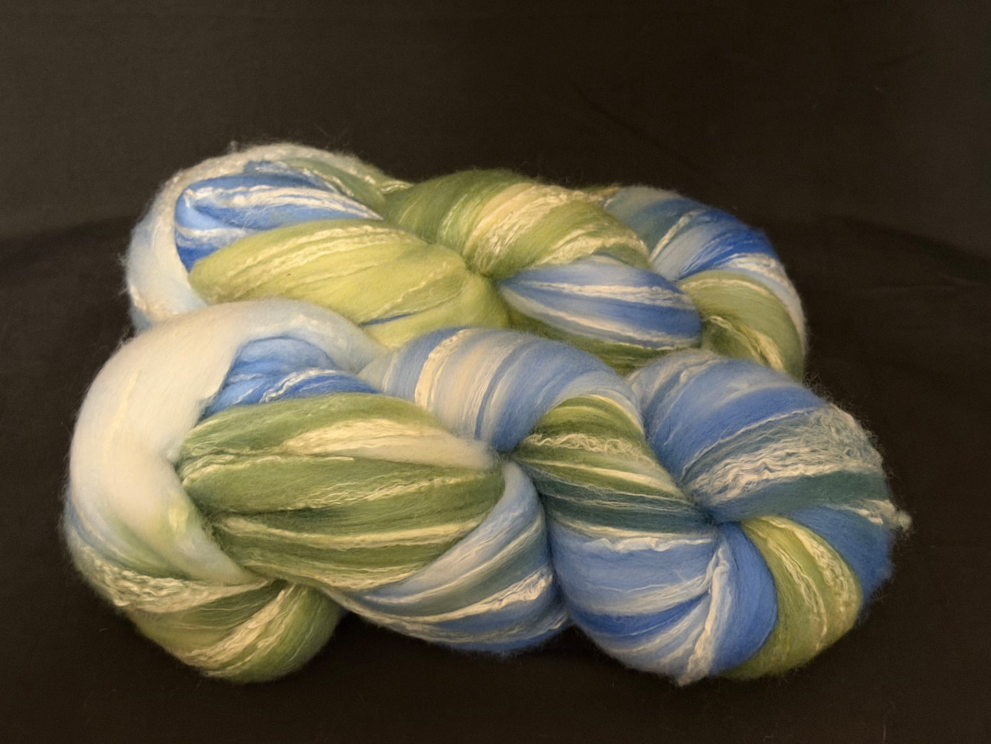 Merino Bamboo 70/30~(MER-BAM-S-10)~Hand Dyed~~4 oz Fiber Hank