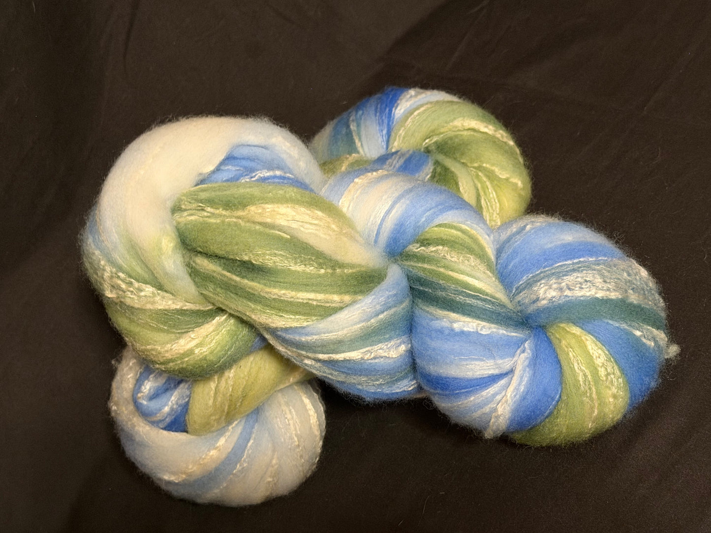 Merino Bamboo 70/30~(MER-BAM-S-10)~Hand Dyed~~4 oz Fiber Hank