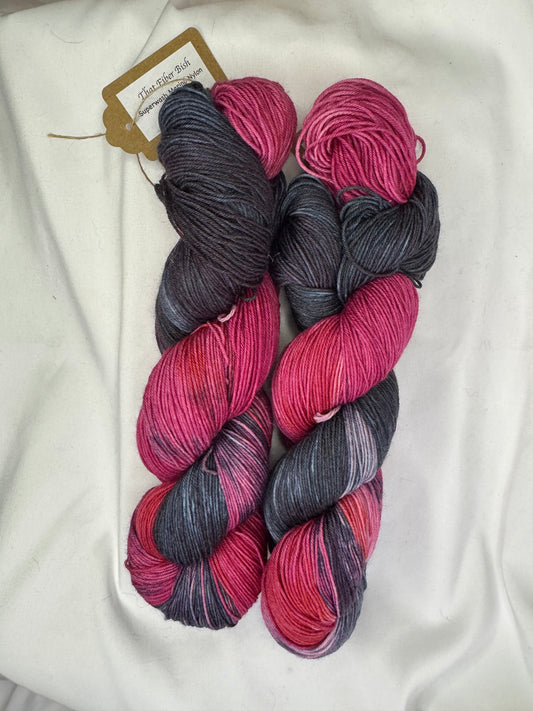 Evelyn's Sock~Muted Pinky~Hand Dyed~Superwash Merino Nylon~463 Yards