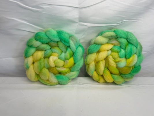 Corriedale~(COR-D-04)~Hand Dyed Discounted~~8 oz
