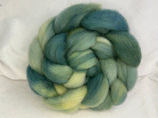 Perendale~(PERE-S-39)~Hand Dyed~4 oz Braid