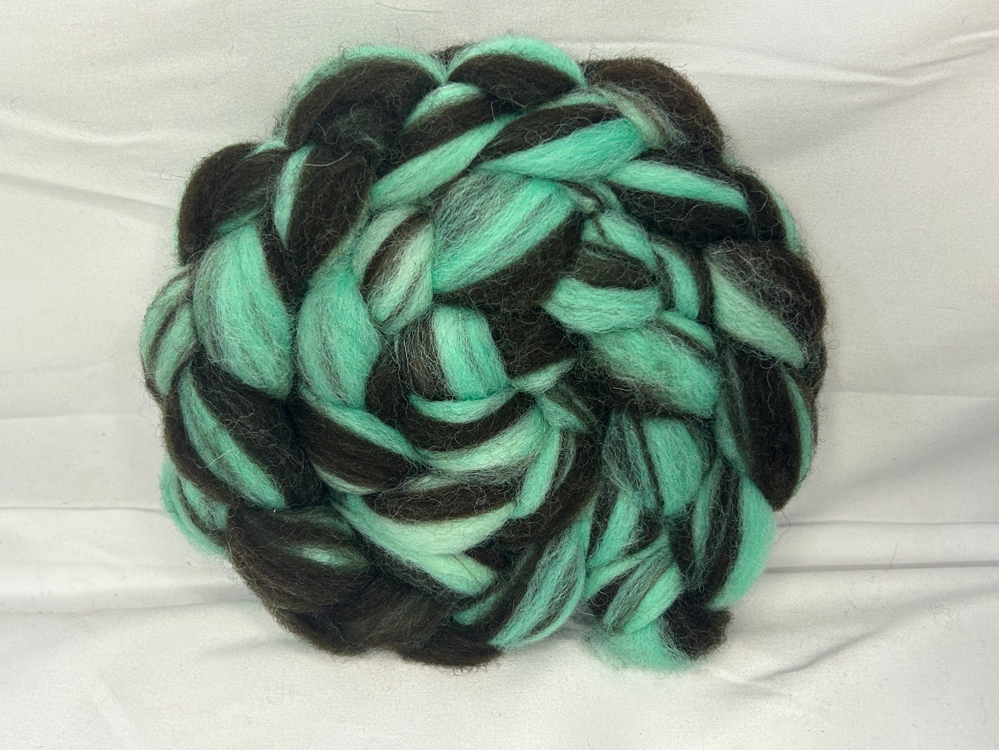 Corriedale~(CORR-HD-12)~Over-Dyed~~4 oz Braid