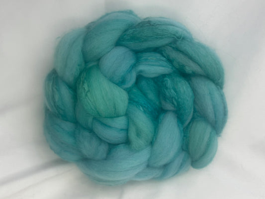 Merino Soybean~70/30~(MER-SOY-S-11)~Hand Dyed 4 oz Braid