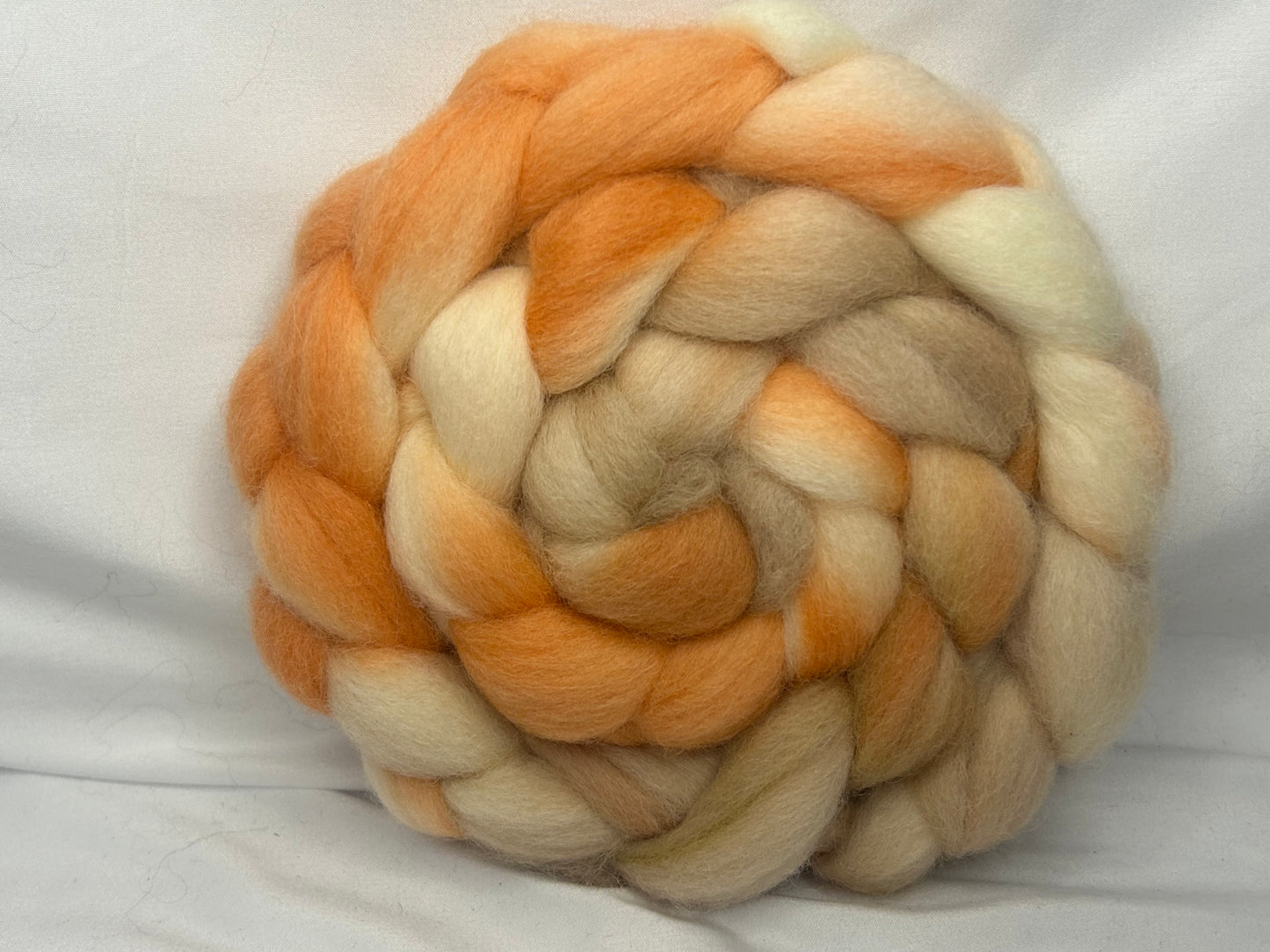 Perendale~(PERE-S-04)~Hand Dyed~4 oz Braid