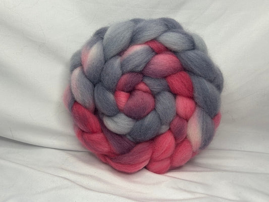 Perendale~(PERE-S-08)~Hand Dyed~4 oz Braid