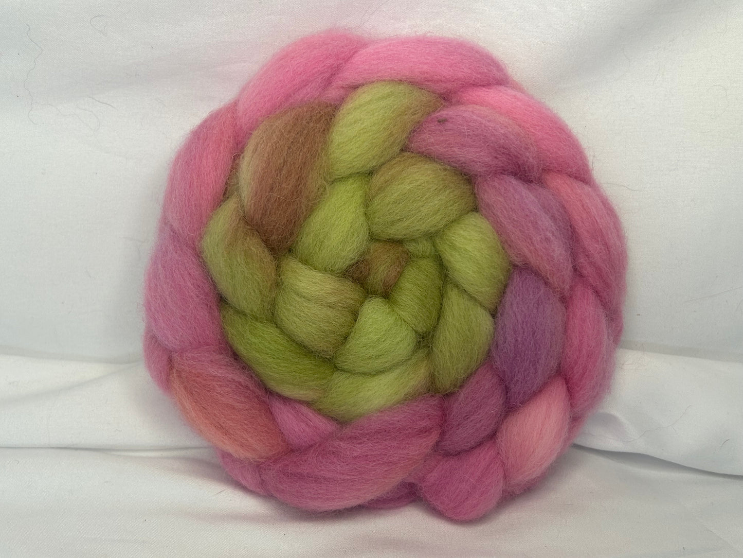 Perendale~(PERE-S-18)~Hand Dyed~4 oz Braid