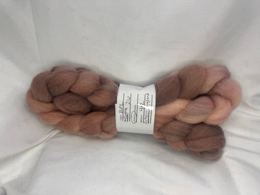 BFL~ 4 oz Braid~ Hand Dyed~(BFL-S-08)