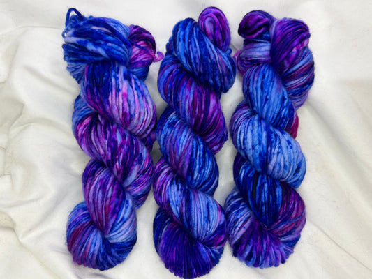 Bubblegum Galaxy~Intense~ Christina's Thick N' Thin Chunky~100% Superwash Merino