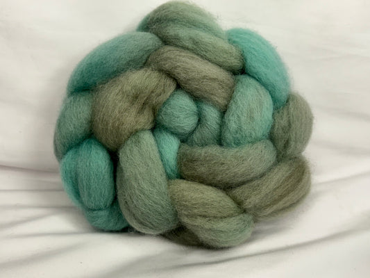 Romney Top~(ROM-S-24)~Hand Dyed~4 oz