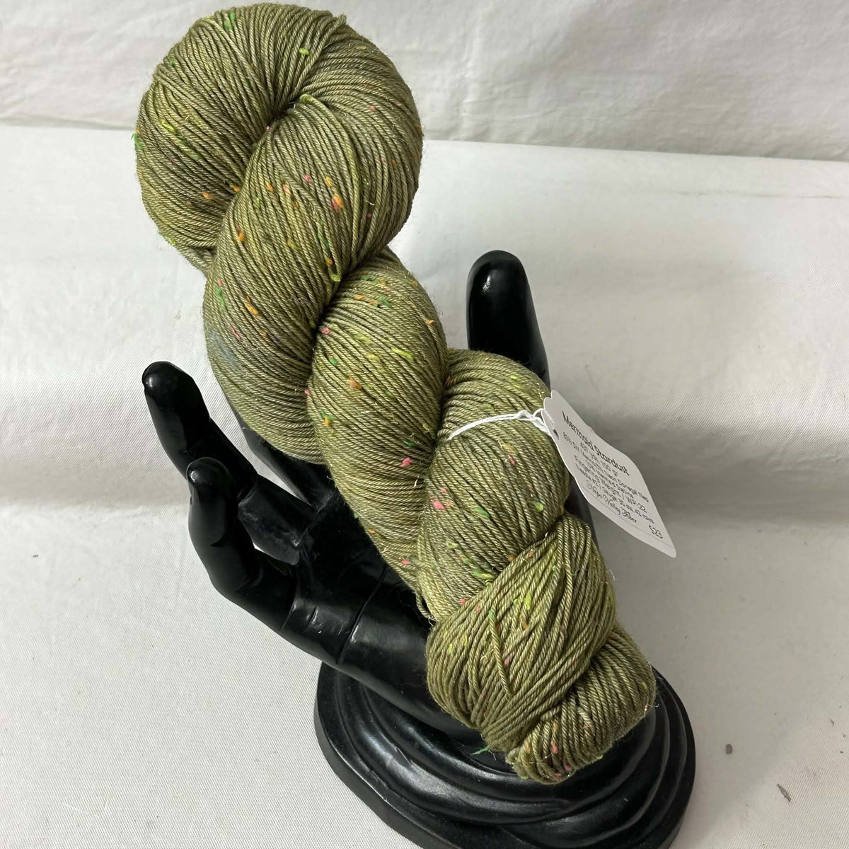 Mermaid Stardust | Fingering Weight | SW Merino Wool / Neon Donegal Nep / Mermaid Stellina, 80/10/10 | Kelp Forest | 437 Yards