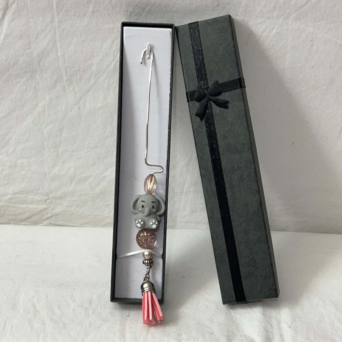 Decorative Spinning Wheel Orifice Hook | Baby Grey Elephant